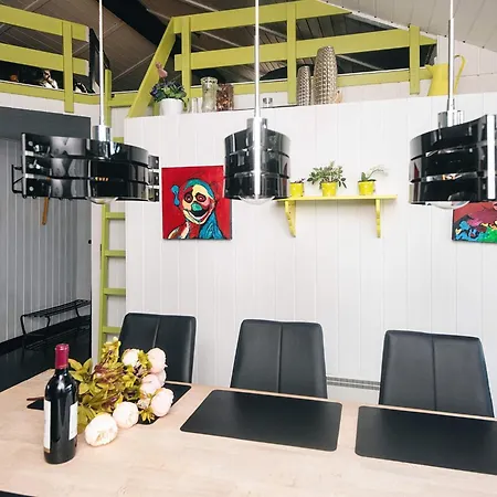 10 Person In 別荘 ブラーバンド