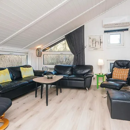 10 Person In ブラーバンド